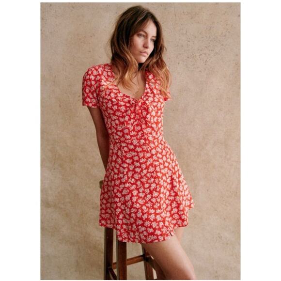 Sezane Silk Norabel Mini Dress Red Cara Print Size 46 EU 14 US - Picture 2 of 11
